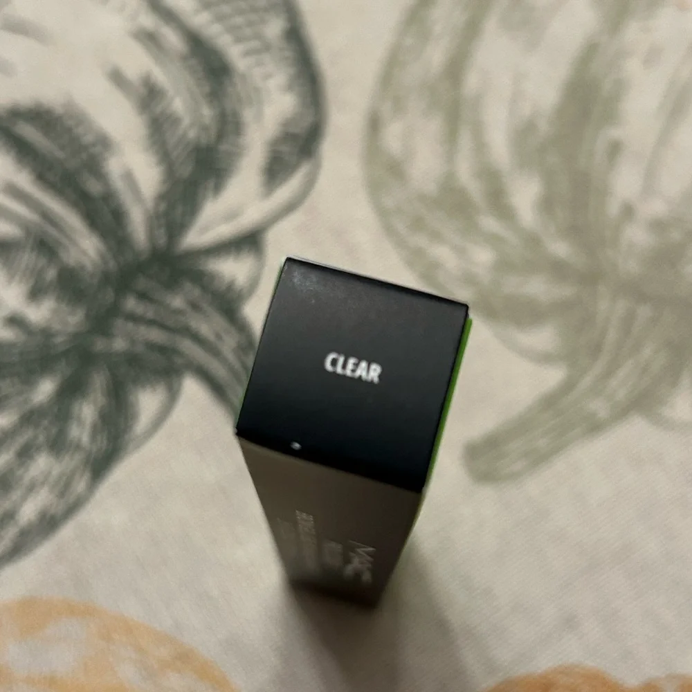 MAC pro lock brow gel - Picture 4 of 4